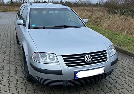 VW Passat Variant Volkswagen 2.0 96kW Trendline Variant Tr...