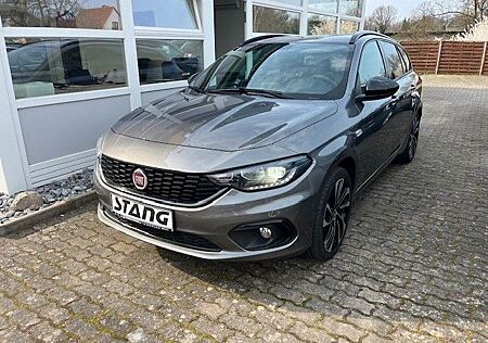 Fiat Tipo 1.6 MultiJet S-DESIGN DCT / Navi / SH /