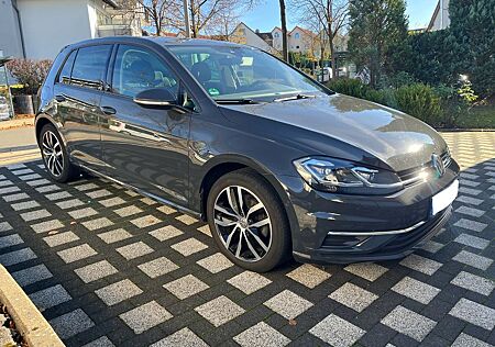 VW Golf Volkswagen 1.0 TSI Sound Sound, voll LED, Dynaudio