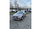 Peugeot 208 1.4 Active e-HDi 68 EGS5 STOP & START Active