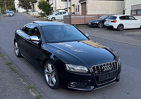 Audi S5 4.2 FSI tiptronic quattro -