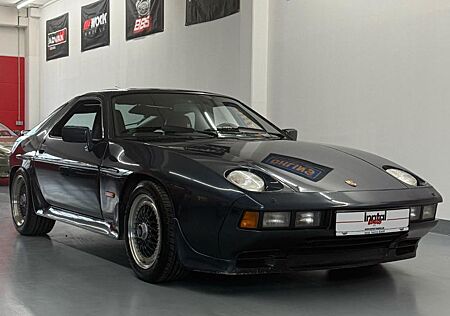 Porsche 928 S/2. Hand/Historie/Strosek/Scheckheft