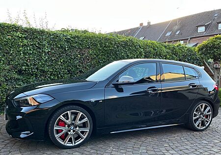 BMW M135i xDrive Automatik, M-Sport-Paket-Pro, EU6..