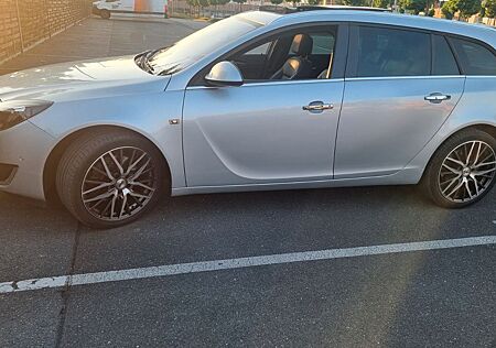 Opel Insignia CT Country Tourer 2.0 SIDI T ecoFL ...