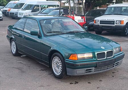BMW 320i E36 coupe