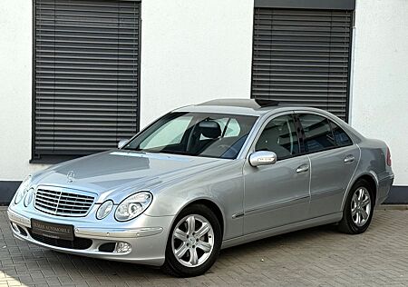 Mercedes-Benz E 220 CDI Automatik ELEGANCE PDC AHK S-HEIZUNG