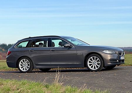 BMW 530d Touring A -
