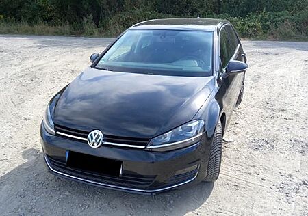 VW Golf Volkswagen 1.4 TSI 90kW BMT Highline 7 VII