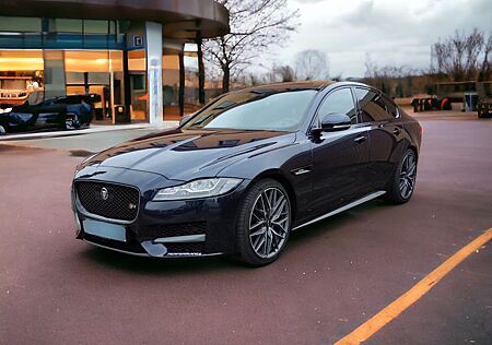 Jaguar XF 30d 300PS R-Sport Automatik R-Sport