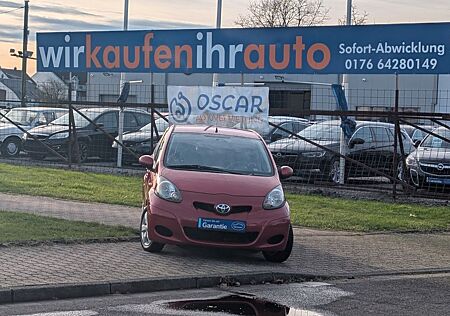 Toyota Aygo (X) Aygo AYGO CoolRed*AUTOMATIK*KAMERA*RADIO-CD !!