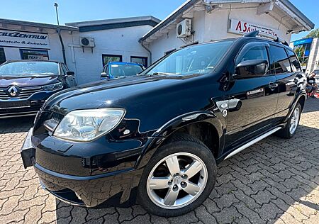 Mitsubishi Outlander 2.4 Intense 4 X 4 ALLRAD+KLIMATRONIK