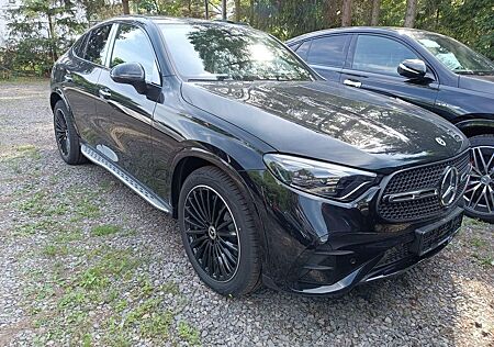 Mercedes-Benz GLC 300 4MATIC Coupe AMG Premium Plus Pano Brown