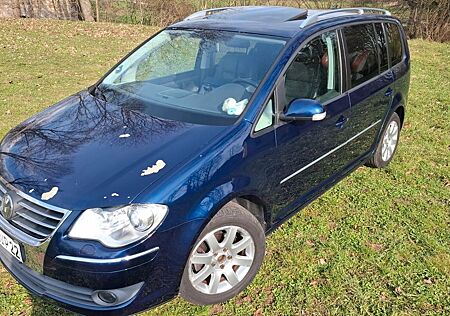 VW Touran Volkswagen 1.4 TSI Highline, VOLLAUSSTATTUNG, tüv 26
