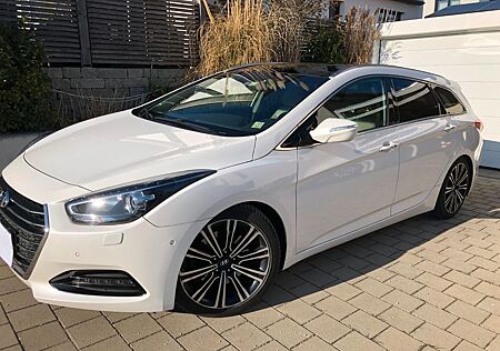 Hyundai i40 1.7 CRDi 104kW blue Premium DCT Premium