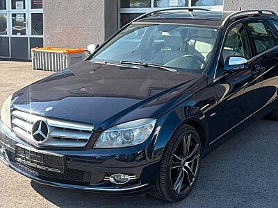 Mercedes-Benz C 220 CDI T NAVI*LEDER*GSD*TMP*SHZ*PDC*8xBereift