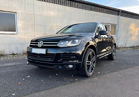 VW Touareg Volkswagen 3.0 V6 TDI R-Line Luft Pano Sthzg 3,5t