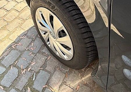 VW Polo Volkswagen 1.6 Diesel / 80 PS / Unfallfrei / 2Hand