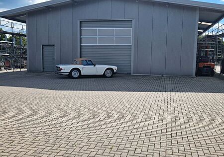 Triumph TR6