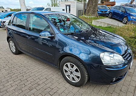 VW Golf Volkswagen V Lim. Tour*Klimaautomatik*SHZ*PDC*Tempomat