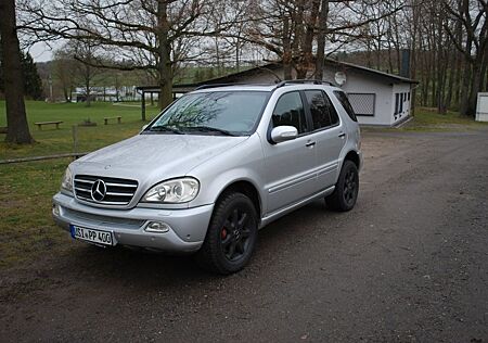 Mercedes-Benz ML 400 CDI -