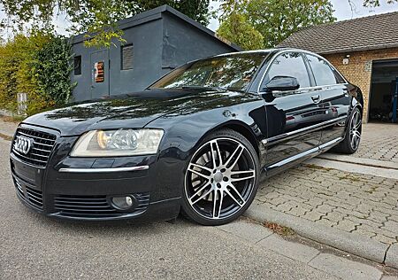 Audi A8 3.2 FSI tiptronic quattro S line