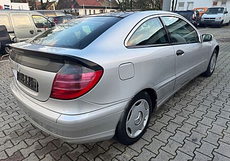 Mercedes-Benz C 180 Panorama-Dach* KLIMA