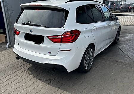 BMW 2er 220d Gran Tourer M Xdrive 220d Harmann Kardon