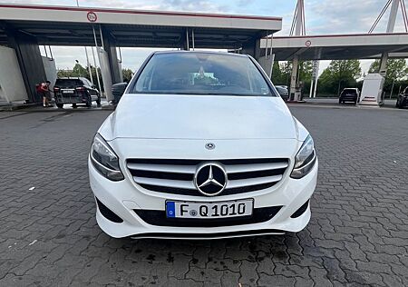 Mercedes-Benz B 220 d DCT - Automatik