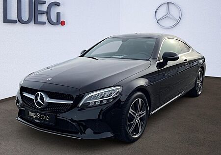 Mercedes-Benz C 200 AMG+INFOTAINMENT+LED+PANODACH+SOUNDSYSTEM