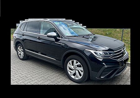 VW Tiguan Allspace Volkswagen Life / LED / Kamera /7 Sitz /