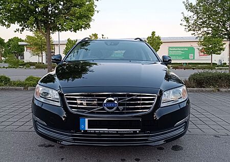 Volvo V70 V70_T4_2015_ 2.0_benzin_190 PS_Classic