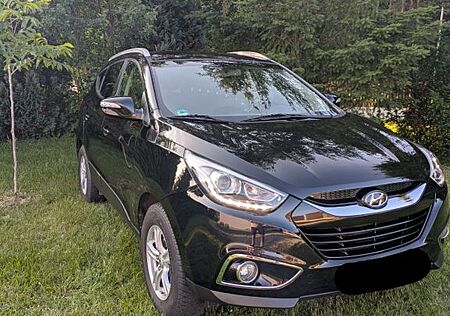 Hyundai ix35 1.6 GDI FIFA World Cup EDITION Gold 2WD...