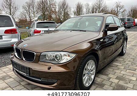 BMW 120d Navi Xenon Scheckheft Alu Pdc el. Glasdach