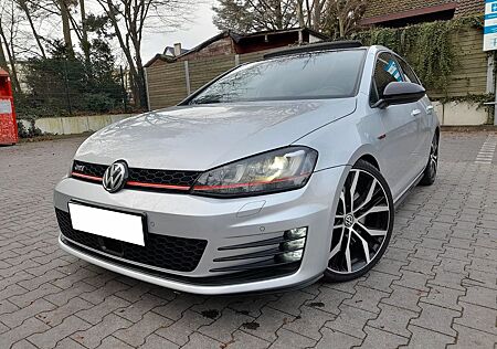 VW Golf Volkswagen 2.0 TSI BMT DSG GTI GTI Performance
