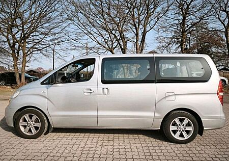 Hyundai H-1
