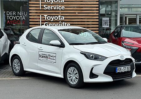 Toyota Yaris 1,5 Hybrid Business | Kamera | Sitzheizung