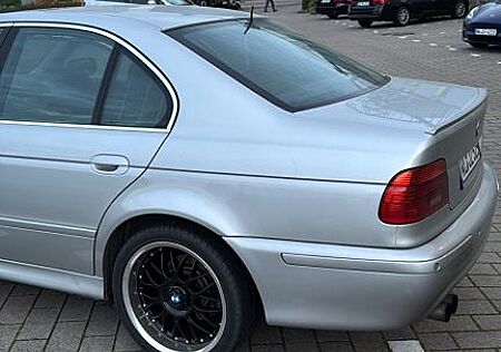 BMW 525D e39