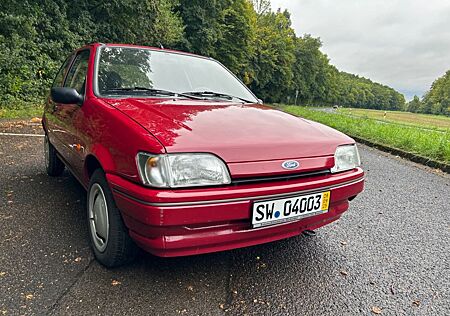 Ford Fiesta 1.1i Fun/1. Hand/TÜV/H-Zul./26.431 km