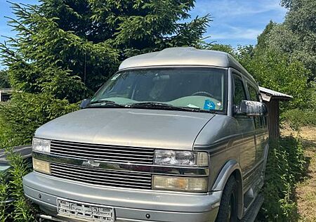 Chevrolet Astro