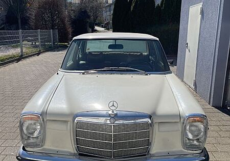 Mercedes-Benz 220 Strich 8, Automatik, Servo - Tüv neu