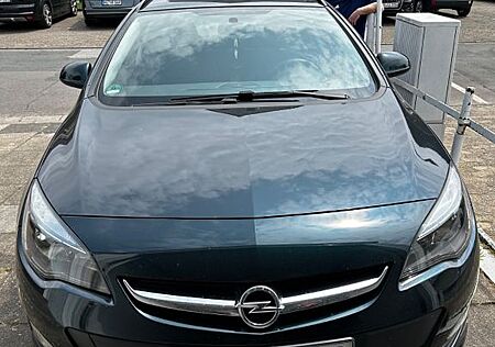 Opel Astra Sports Tourer 1.4 T ecoFLEX Sport 88 S...