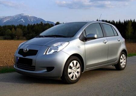 Toyota Yaris /Klimaanlage/Tüv bis 06-2027/5-Türen
