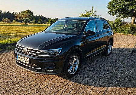 VW Tiguan Volkswagen 2.0 TSI 132kW DSG 4MOTION Highline Hi...