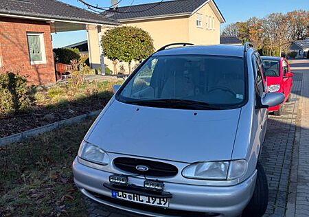 Ford Galaxy 2.3 16V Trend Camper