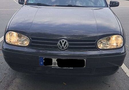 VW Golf Volkswagen 1.6 FSI