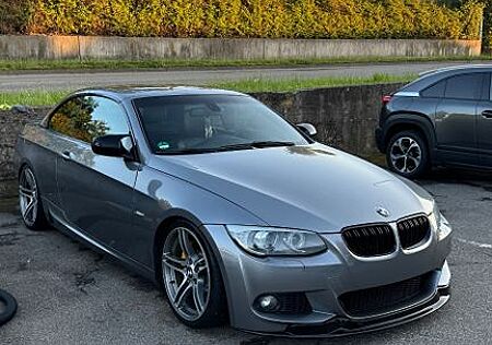 BMW 325d LCI Cabrio M-Paket + LED