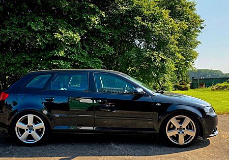 Audi A3 2.0 TFSI tiptr. S line Sportback