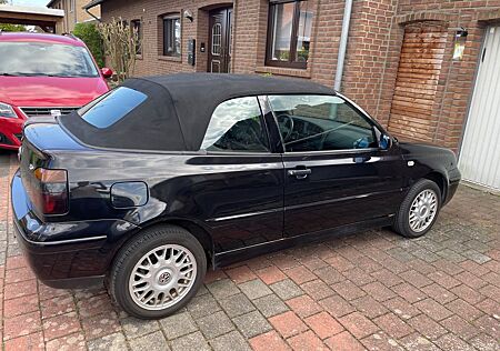 VW Golf Volkswagen 2.0 Highline Cabriolet Highline