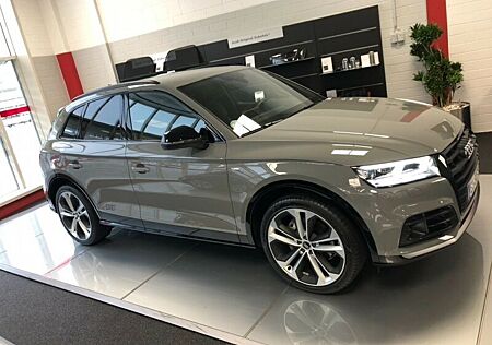 Audi Q5 TFSI quattro S tronic sport B&O AHK LUF