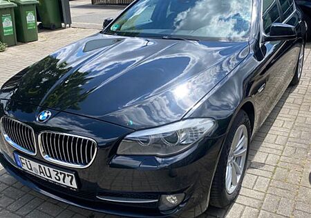 BMW 525d -